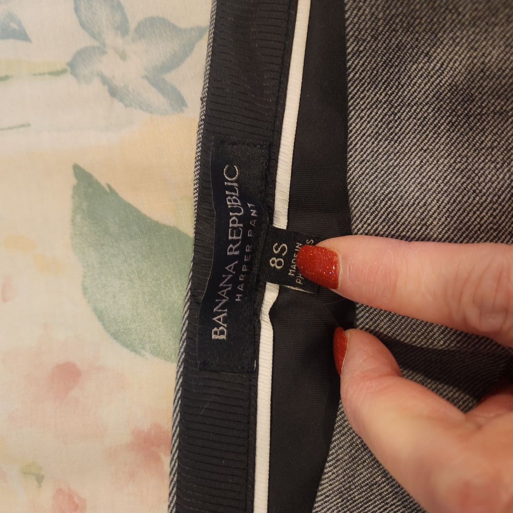 Banana Republic Gray Straight Leg Pants - Picture 7 of 8